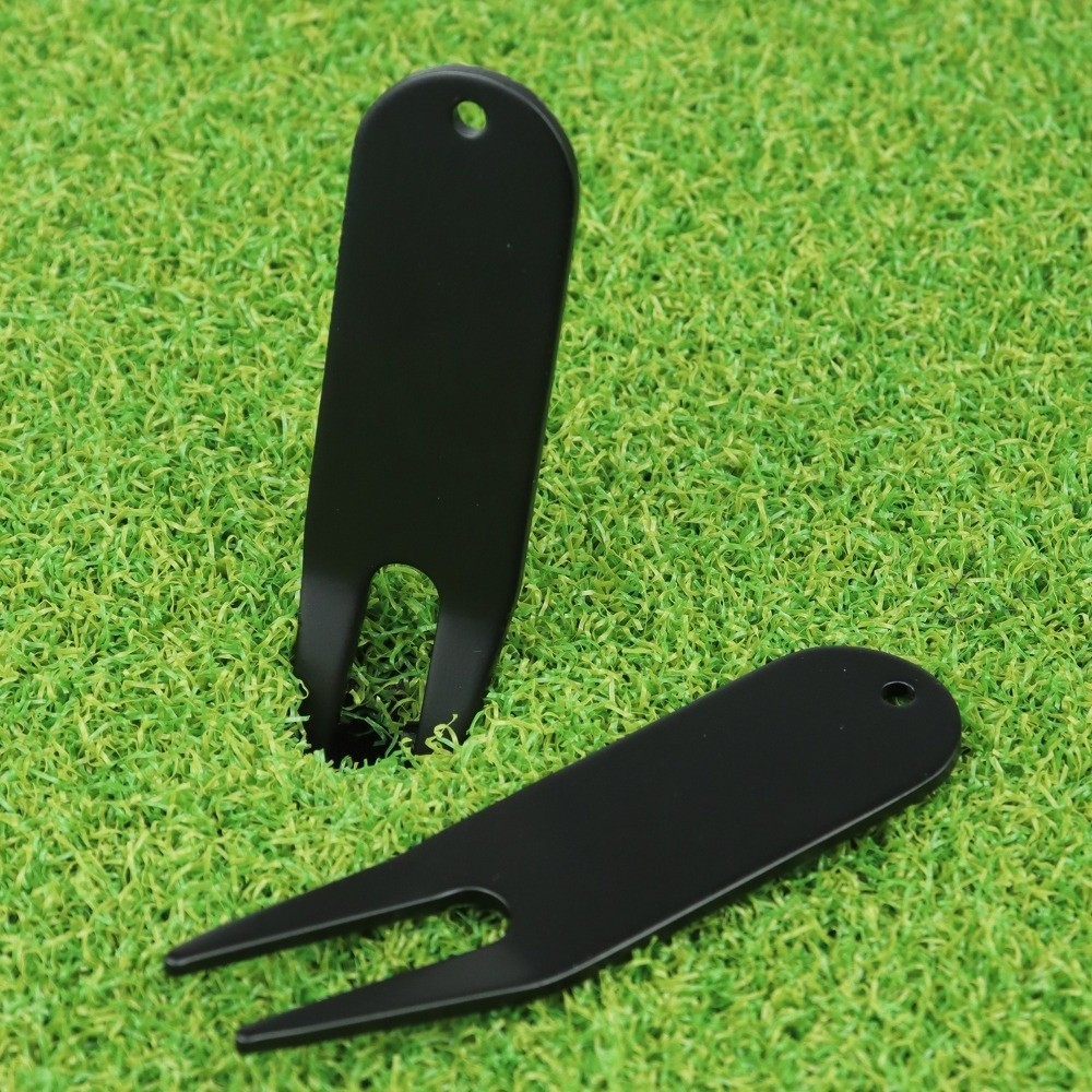 Divot Repair Tool - เครื่องมือซ่อมรอยบุบสนามกอล์ฟ ทำจากอะลูมิเนียมอัลลอยด์ แข็งแรง ทนทาน แบบสองง่าม ดีไซน์บางแบน